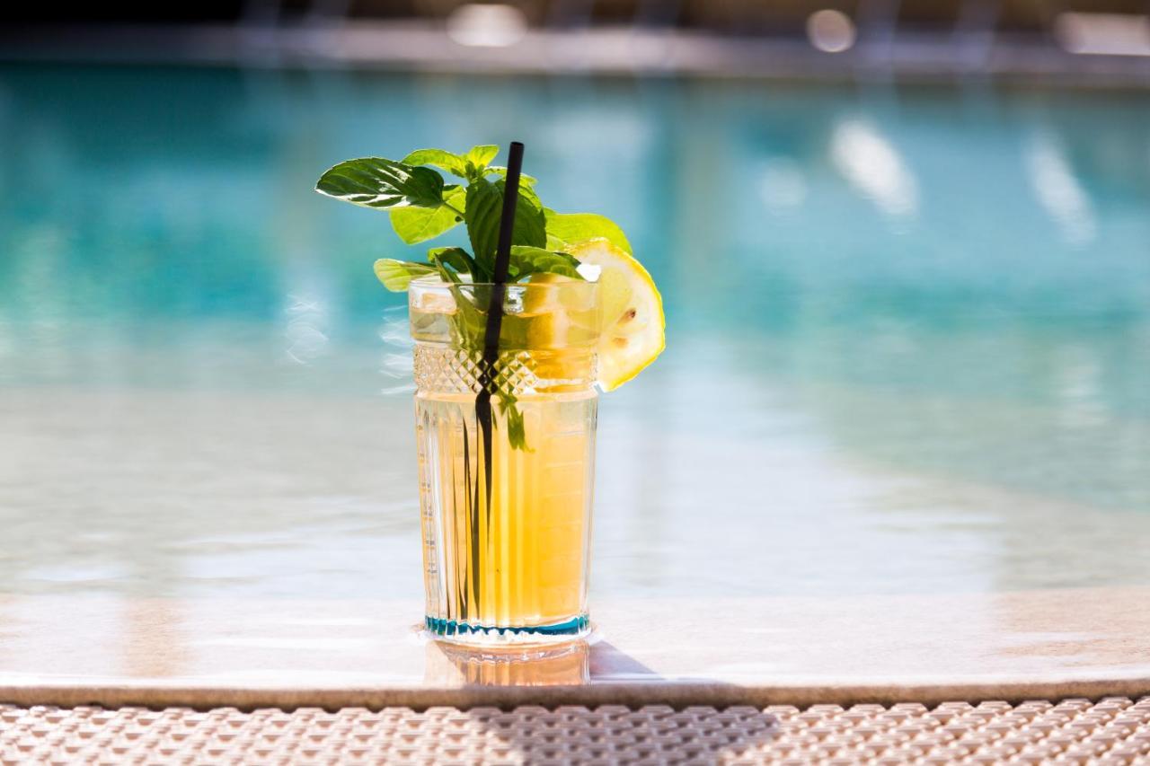 New Garden Hotel Torbole Sul Garda Exterior foto