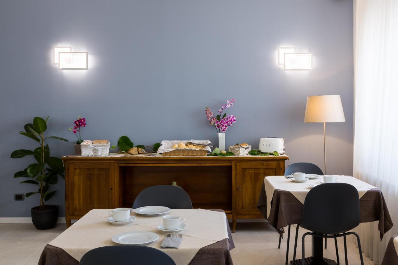 New Garden Hotel Torbole Sul Garda Exterior foto