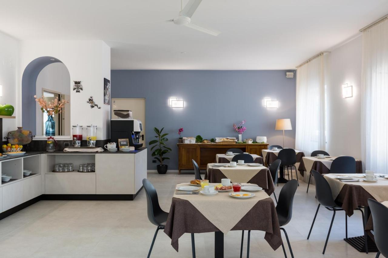 New Garden Hotel Torbole Sul Garda Exterior foto