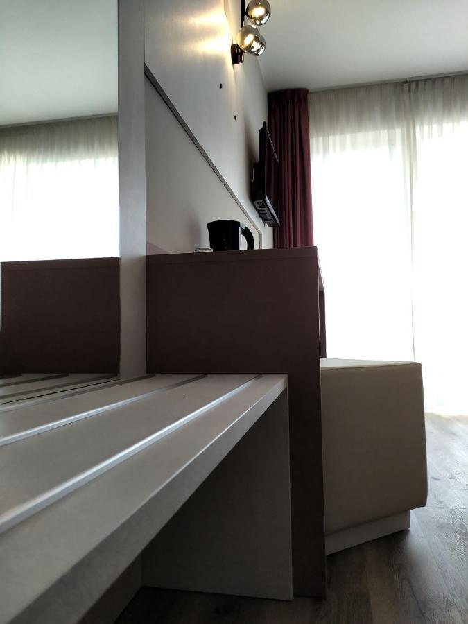 New Garden Hotel Torbole Sul Garda Exterior foto