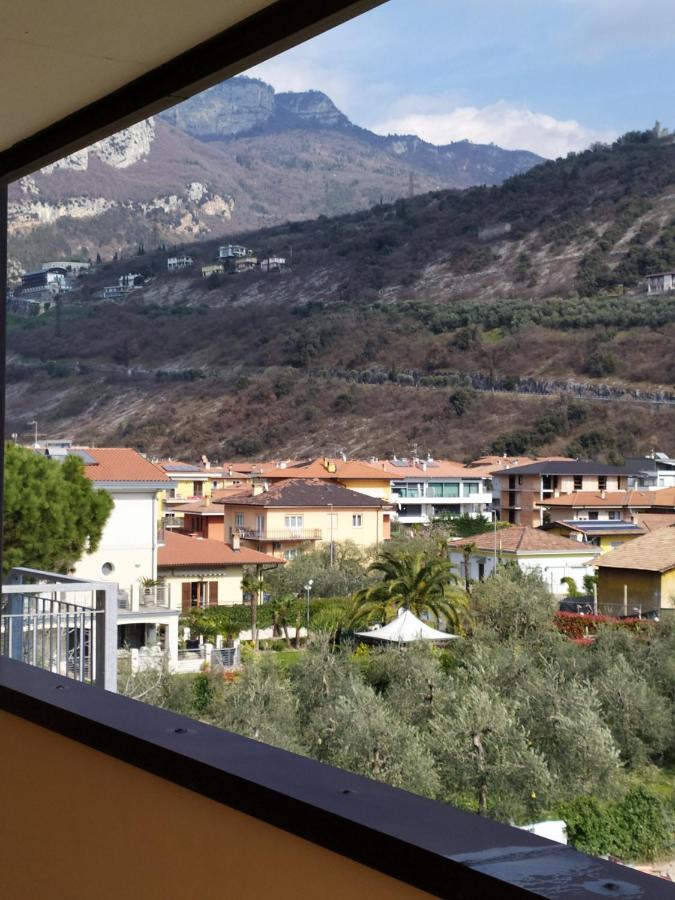 New Garden Hotel Torbole Sul Garda Exterior foto