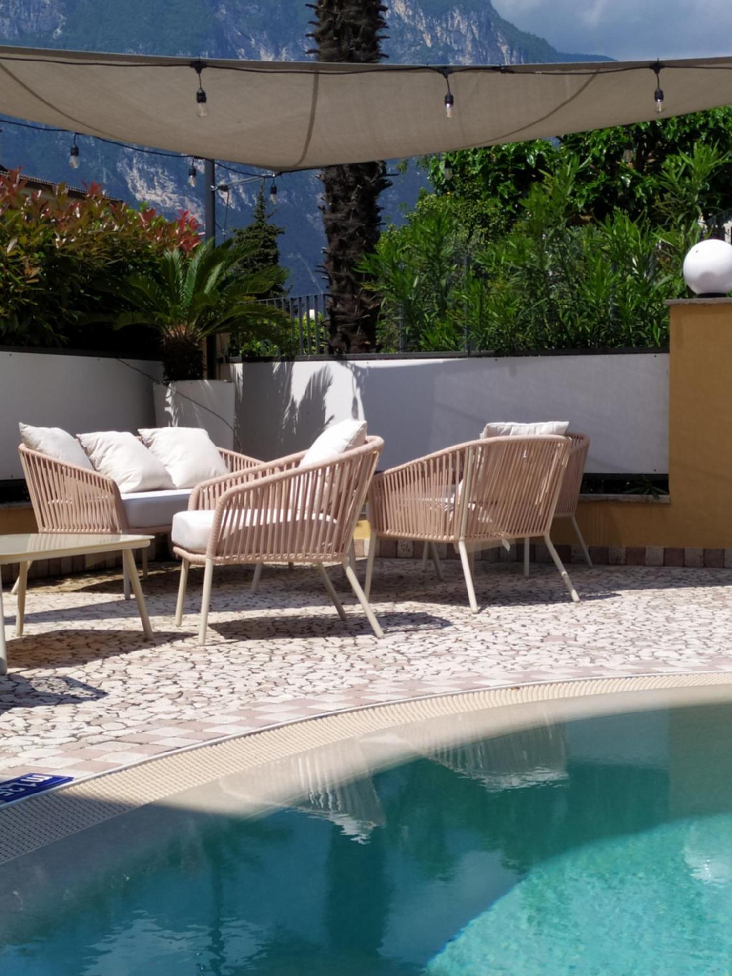 New Garden Hotel Torbole Sul Garda Exterior foto