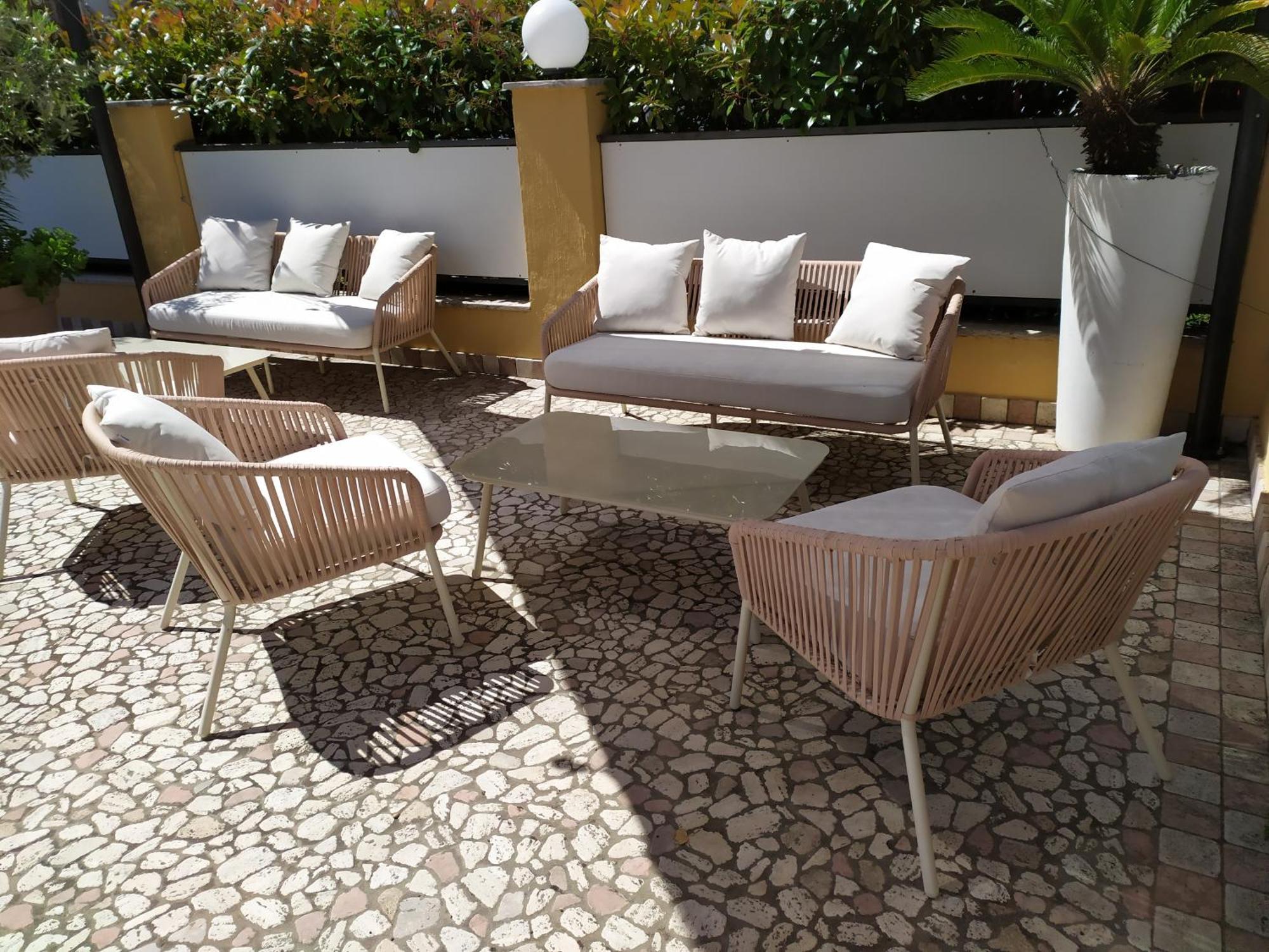 New Garden Hotel Torbole Sul Garda Exterior foto